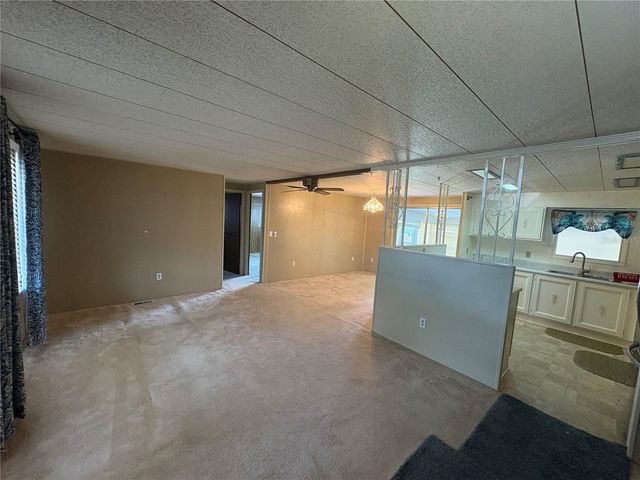 1018 SOUTHLAND DRIVE, Tavares, FL 32778