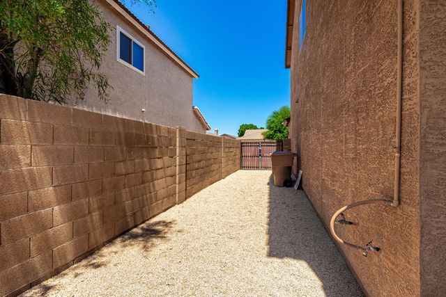 6771 W Bronco Trail, Peoria, AZ 85383