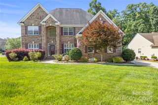 128 Sugar Thyme Lane, Mooresville, NC 28115