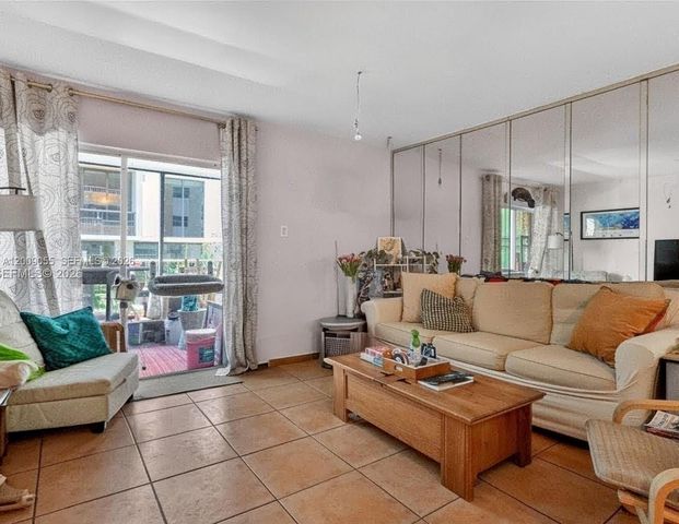 3304 Virginia St 3D, Miami, FL 33133