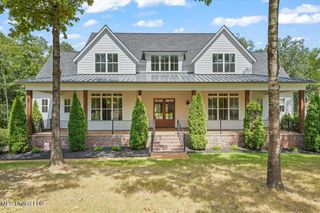 6264 Valley Oaks Drive, Olive Branch, MS 38654