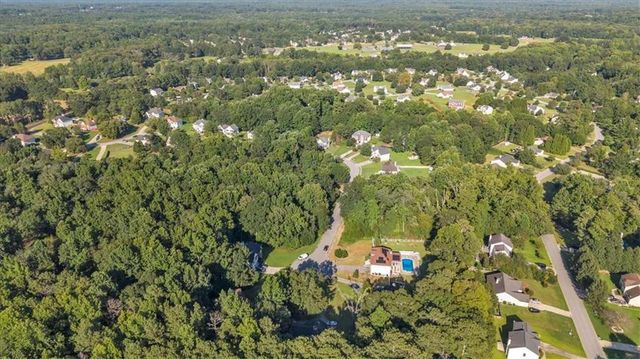 321 Four Oaks Drive, Powder Springs, GA 30127