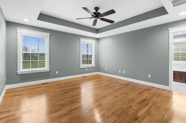 1101 Highland Drive, Aurora, MO 65605