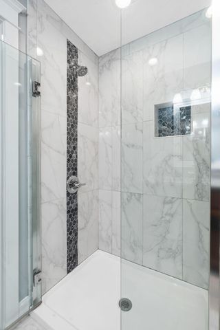 1101 Highland Drive, Aurora, MO 65605