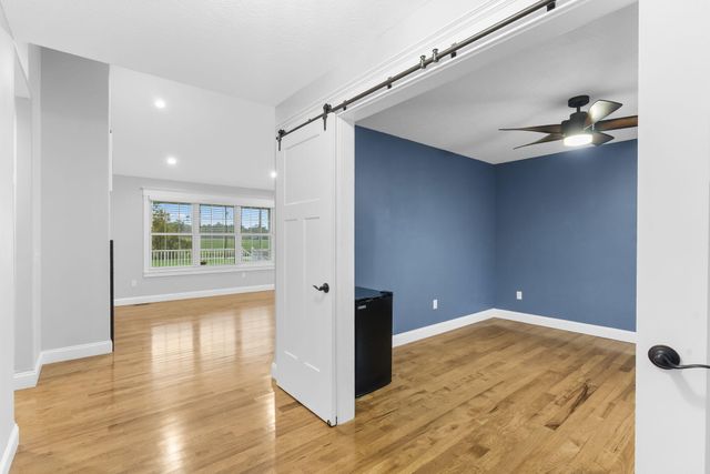 1101 Highland Drive, Aurora, MO 65605