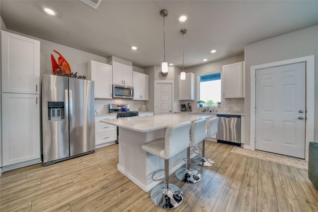 3830 Singing Coast Path, Houston, TX 77082