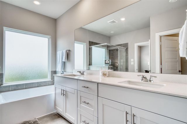 3830 Singing Coast Path, Houston, TX 77082