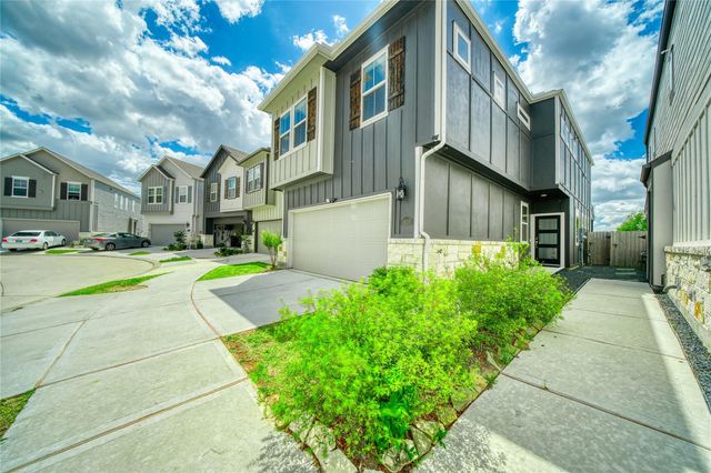 3830 Singing Coast Path, Houston, TX 77082