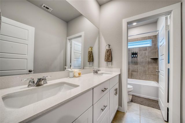 3830 Singing Coast Path, Houston, TX 77082