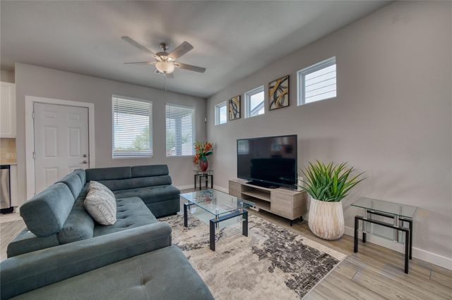 3830 Singing Coast Path, Houston, TX 77082