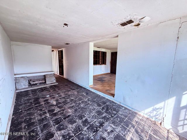 5970 TAMPICO Road, Jacksonville, FL 32244