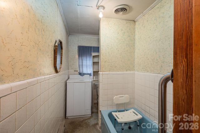 606 Frank Street, Cherryville, NC 28021