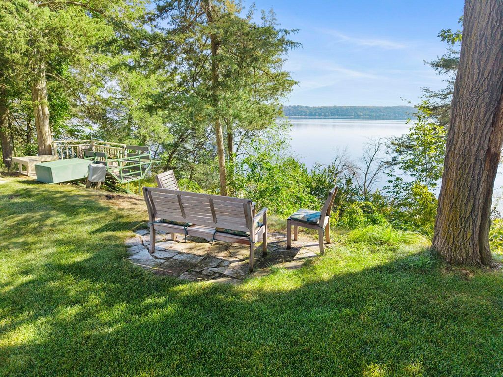 945 Quentin Avenue S, Lakeland, MN 55043 — photo 4