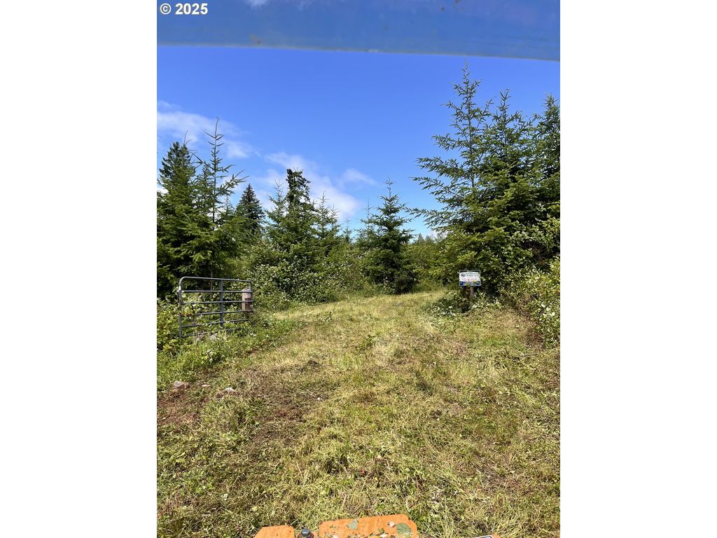 S Bonney Rd, Colton, OR 97017