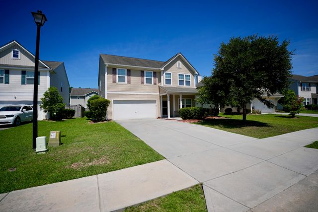 407 Thoroughbred Drive, Moncks Corner, SC 29461