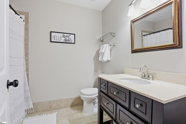 10 Fieldstone Place, Greenville, SC 29615
