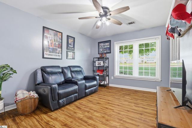 10 Fieldstone Place, Greenville, SC 29615