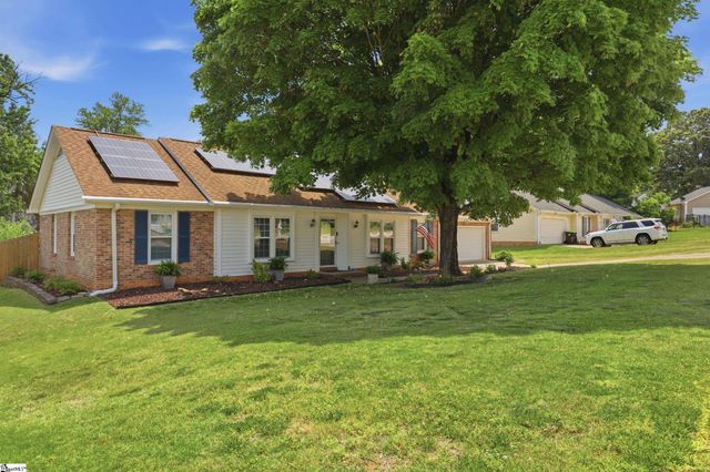 10 Fieldstone Place, Greenville, SC 29615