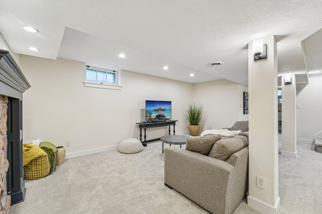 4416 Brookside Avenue, Edina, MN 55436