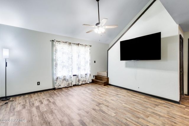 442 Le Violon Road, Lafayette, LA 70506