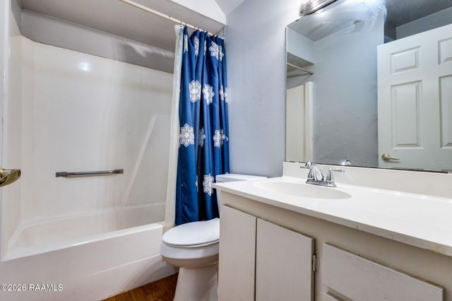 442 Le Violon Road, Lafayette, LA 70506