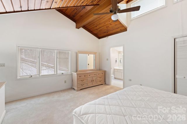 33 Lantern Lane, Lexington, NC 27292