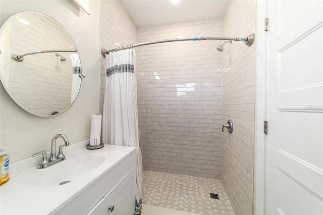 7950 NW 80TH AVENUE, Ocala, FL 34482