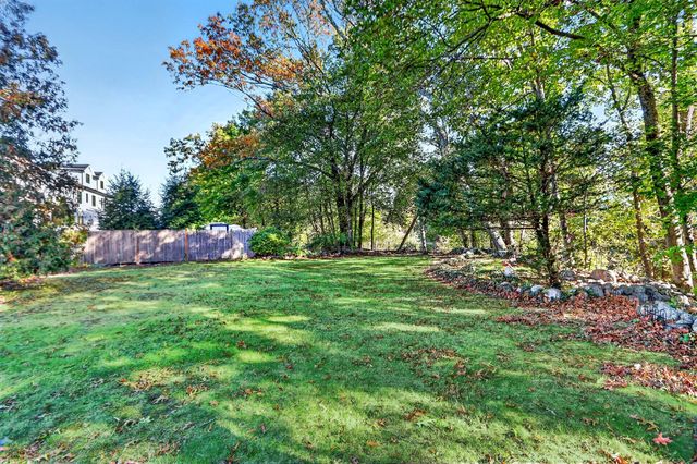 130 Grosvenor Road, Needham, MA 02492
