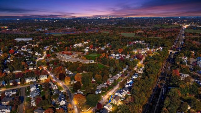 130 Grosvenor Road, Needham, MA 02492