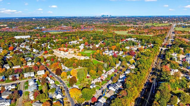 130 Grosvenor Road, Needham, MA 02492