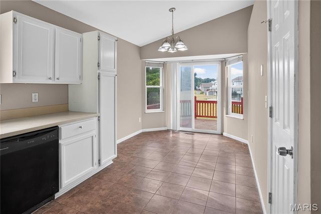 5304 Bay Wind Court, Florissant, MO 63034