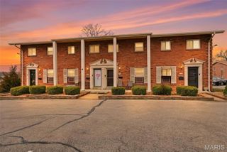 2541 Union Road, St Louis, MO 63125