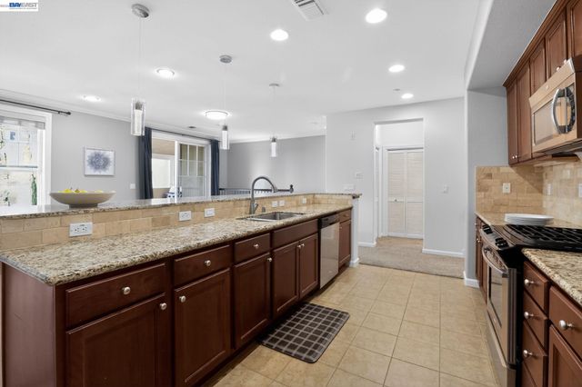 4763 Perugia St, Dublin, CA 94568