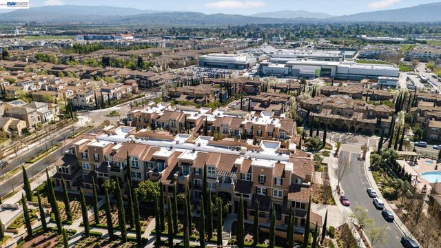 4763 Perugia St, Dublin, CA 94568