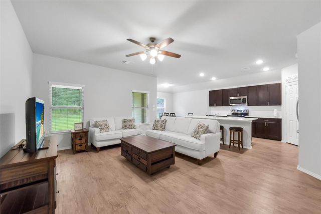 9733 Cold Creek Drive, Conroe, TX 77306