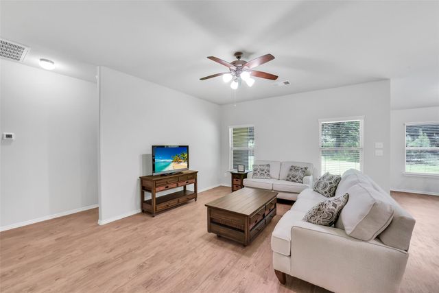 9733 Cold Creek Drive, Conroe, TX 77306