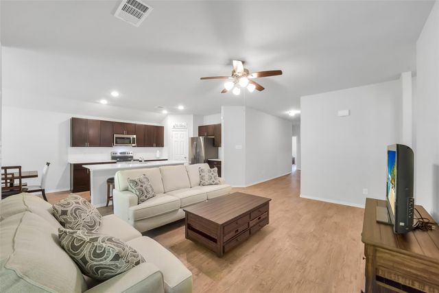 9733 Cold Creek Drive, Conroe, TX 77306