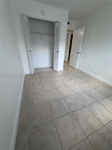 7429 SW 152nd Ave 13-205, Miami, FL 33193