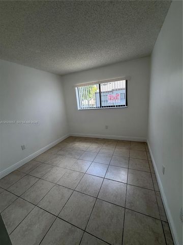 7429 SW 152nd Ave 13-205, Miami, FL 33193