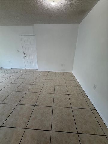 7429 SW 152nd Ave 13-205, Miami, FL 33193