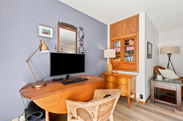 9 N Terrace N, Fargo, ND 58102
