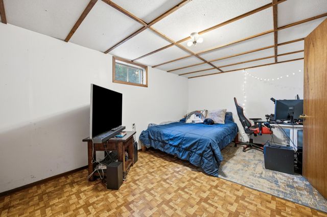 9 N Terrace N, Fargo, ND 58102