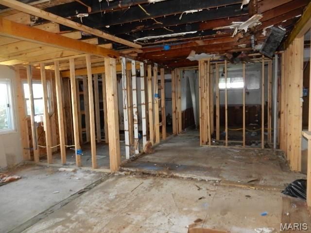4431 Gordon Avenue, St Louis, MO 63134