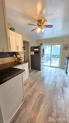 961 Linwood Place, North Brunswick, NJ 08902