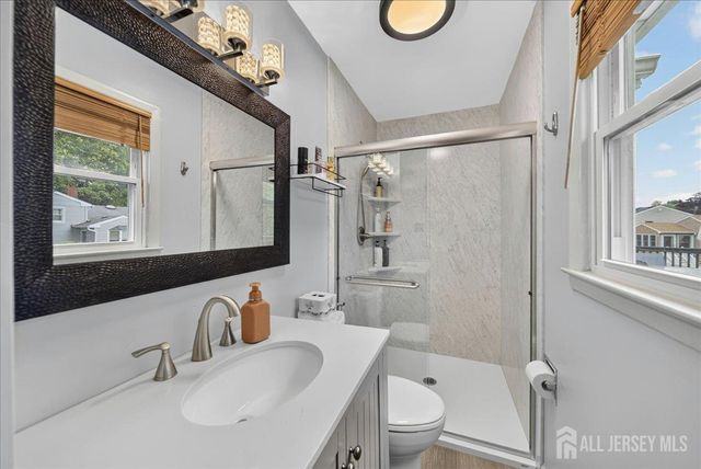 961 Linwood Place, North Brunswick, NJ 08902