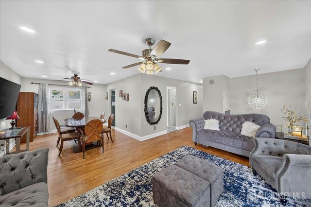 961 Linwood Place, North Brunswick, NJ 08902