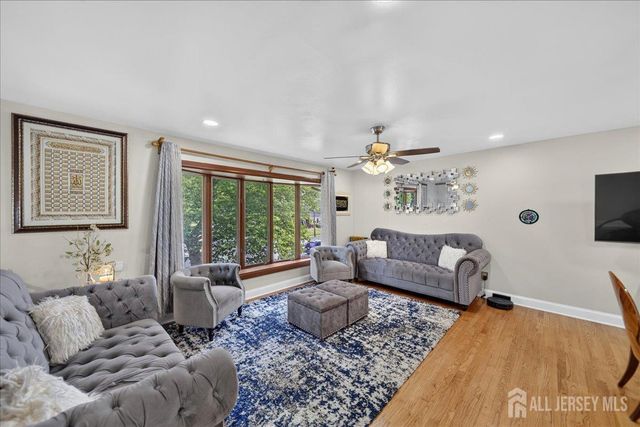 961 Linwood Place, North Brunswick, NJ 08902