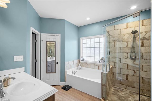 3870 Hangar Run, Sophia, NC 27350