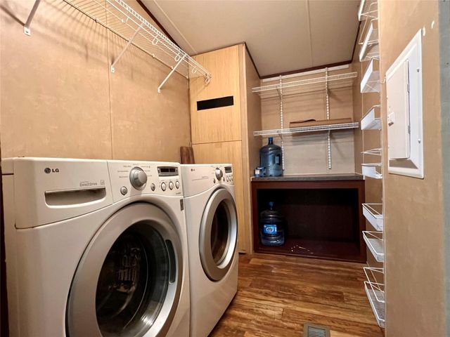 28905 Richard Kaye Lane, Pinehurst, TX 77362