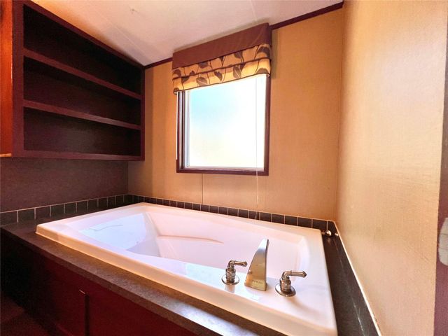 28905 Richard Kaye Lane, Pinehurst, TX 77362